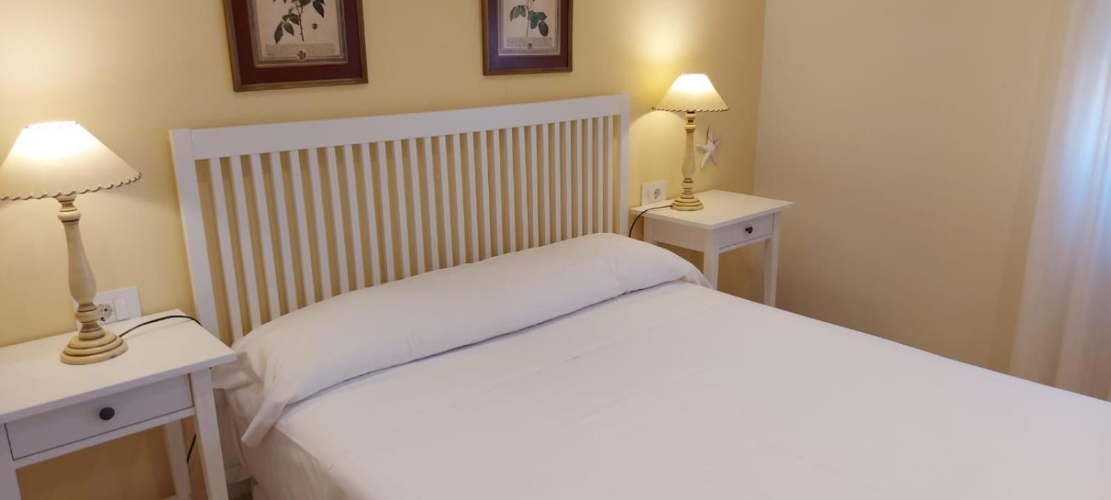 Apartamentos Turisticos Arosa Ogrove O Grove Buitenkant foto